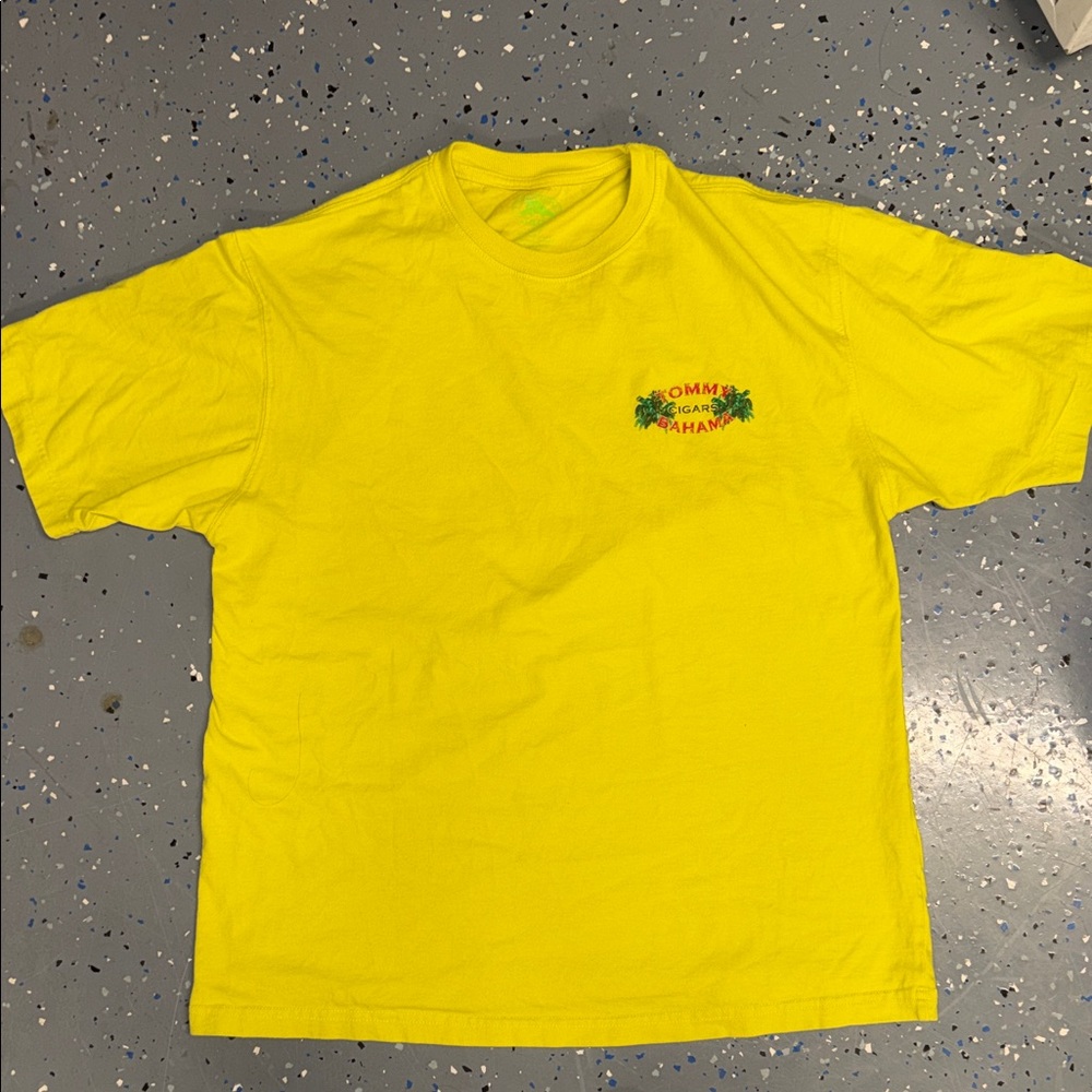 Tommy Bahama Bright Yellow Short-Sleeve Tee vintage L Size Matters big cigars
